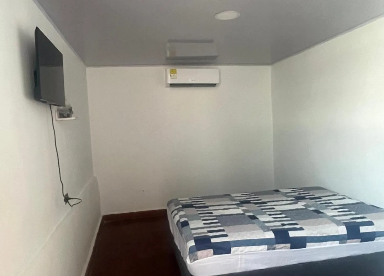 Hostal Piratas De Santa Marta 0*, サンタ・マルタ コロンビア